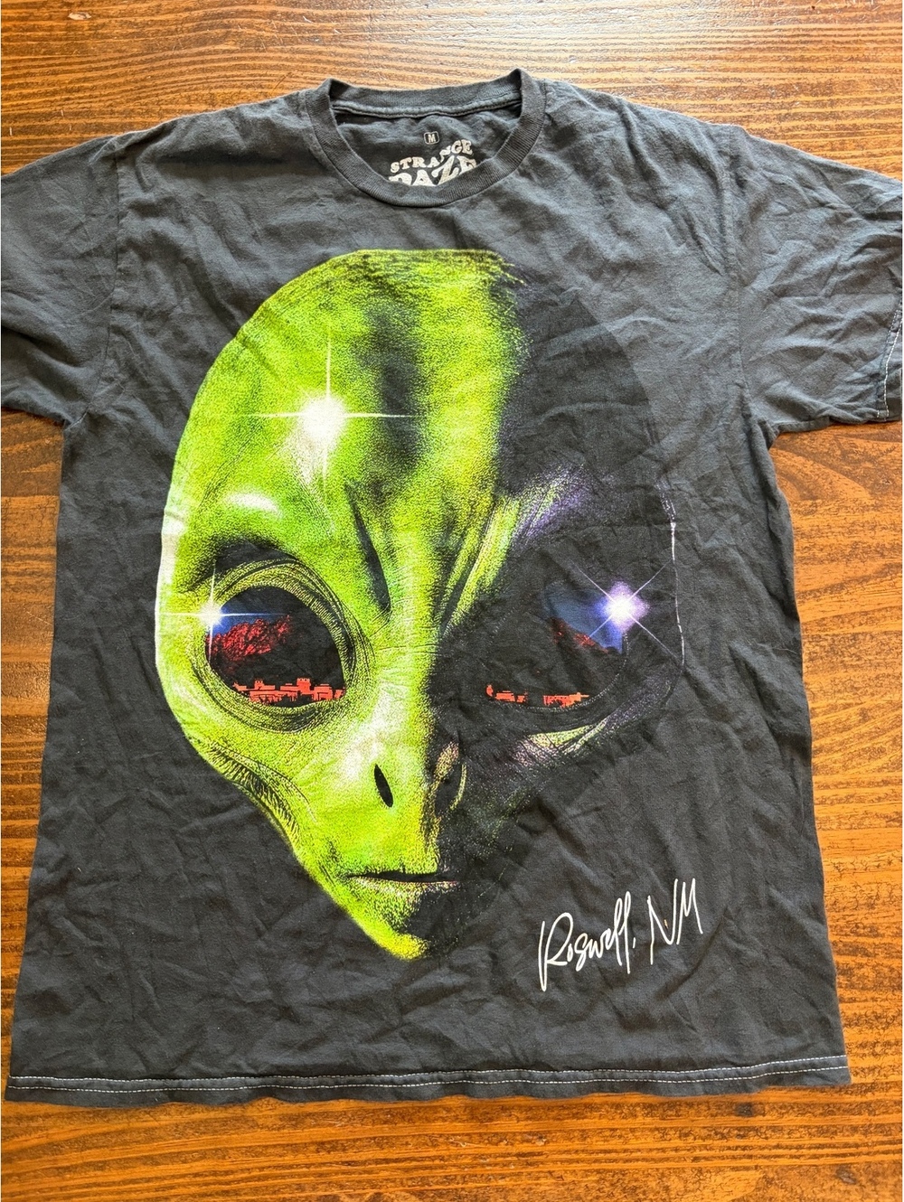 Strange Daze Roswell NM Alien Graphic T-Shirt Medium Black Cotton